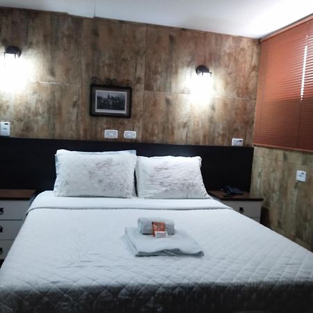 Medieval Hotel Tres Coracoes Buitenkant foto