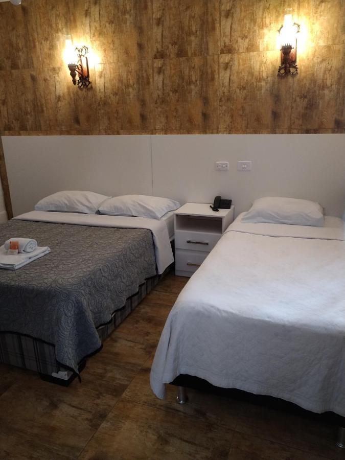 Medieval Hotel Tres Coracoes Buitenkant foto