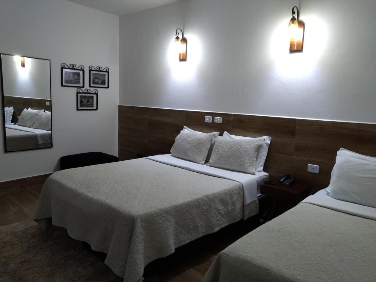 Medieval Hotel Tres Coracoes Buitenkant foto